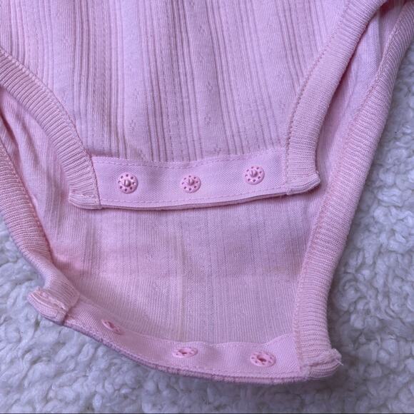 Levi’s Red Tab Onsie and Skirt Set 12 Months - Picture 5 of 10